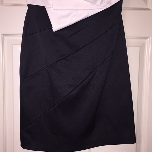 Black and ivory strapless cocktail dress - Picture 3 of 6